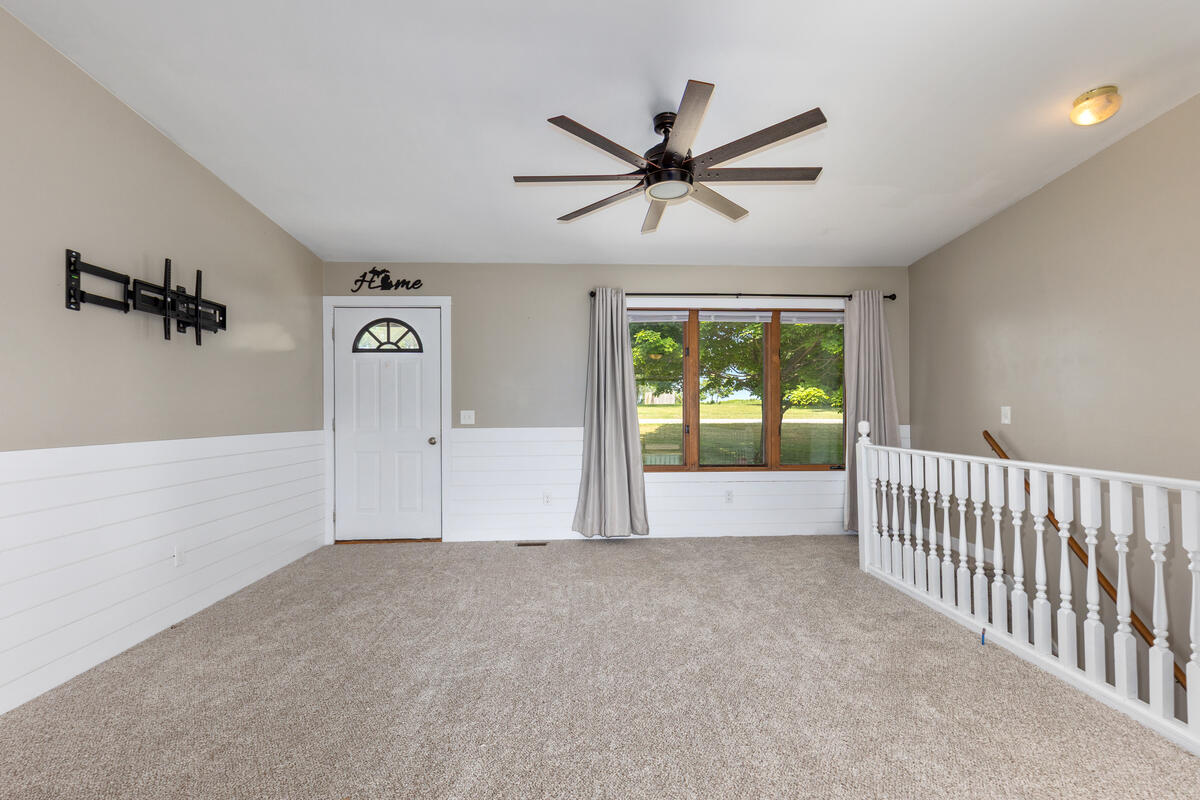 5th image of 5265 Belding Rd, Belding, MI 48809 | MLS# 70550283