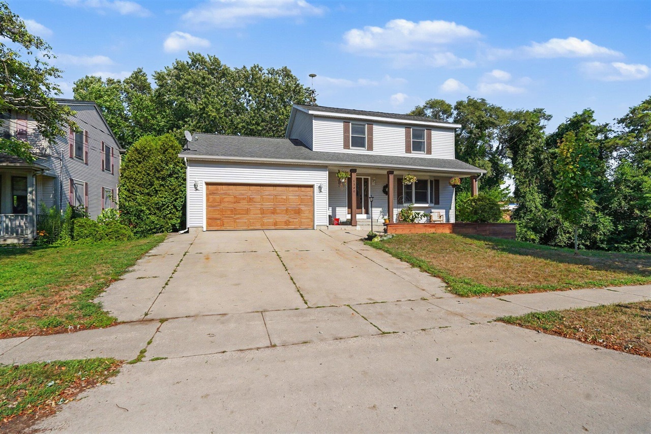 5th image of 1330 S Griffin St, Grand Haven, MI 49417 | MLS# 70550291