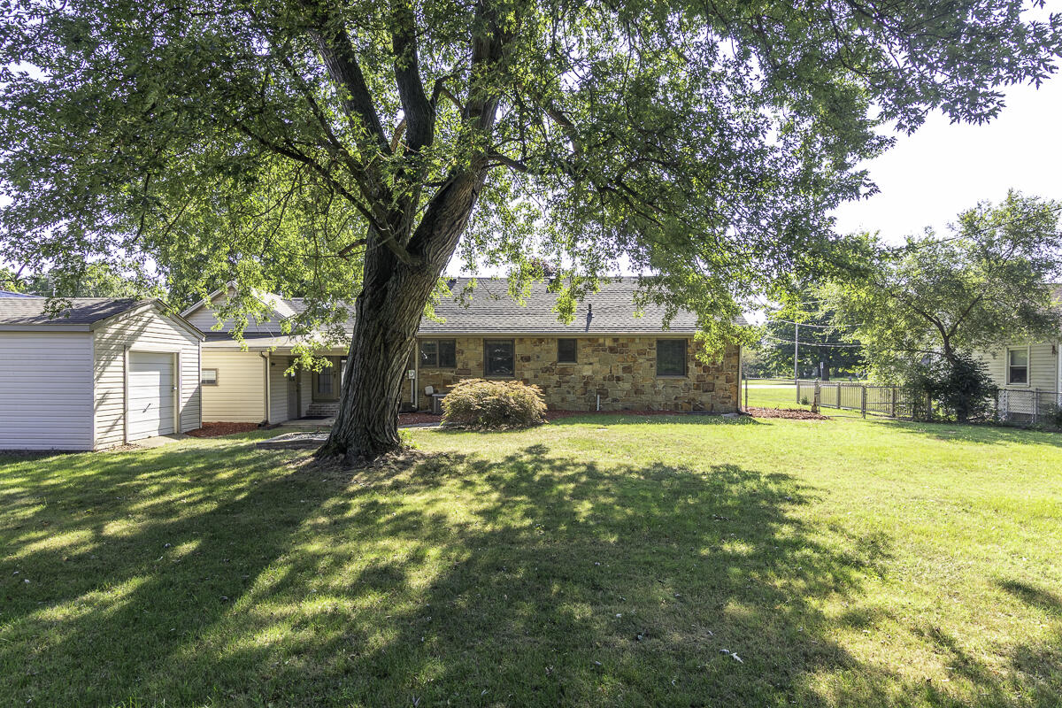 2nd image of 55132 M 51, Dowagiac, MI 49047 | MLS# 70550301