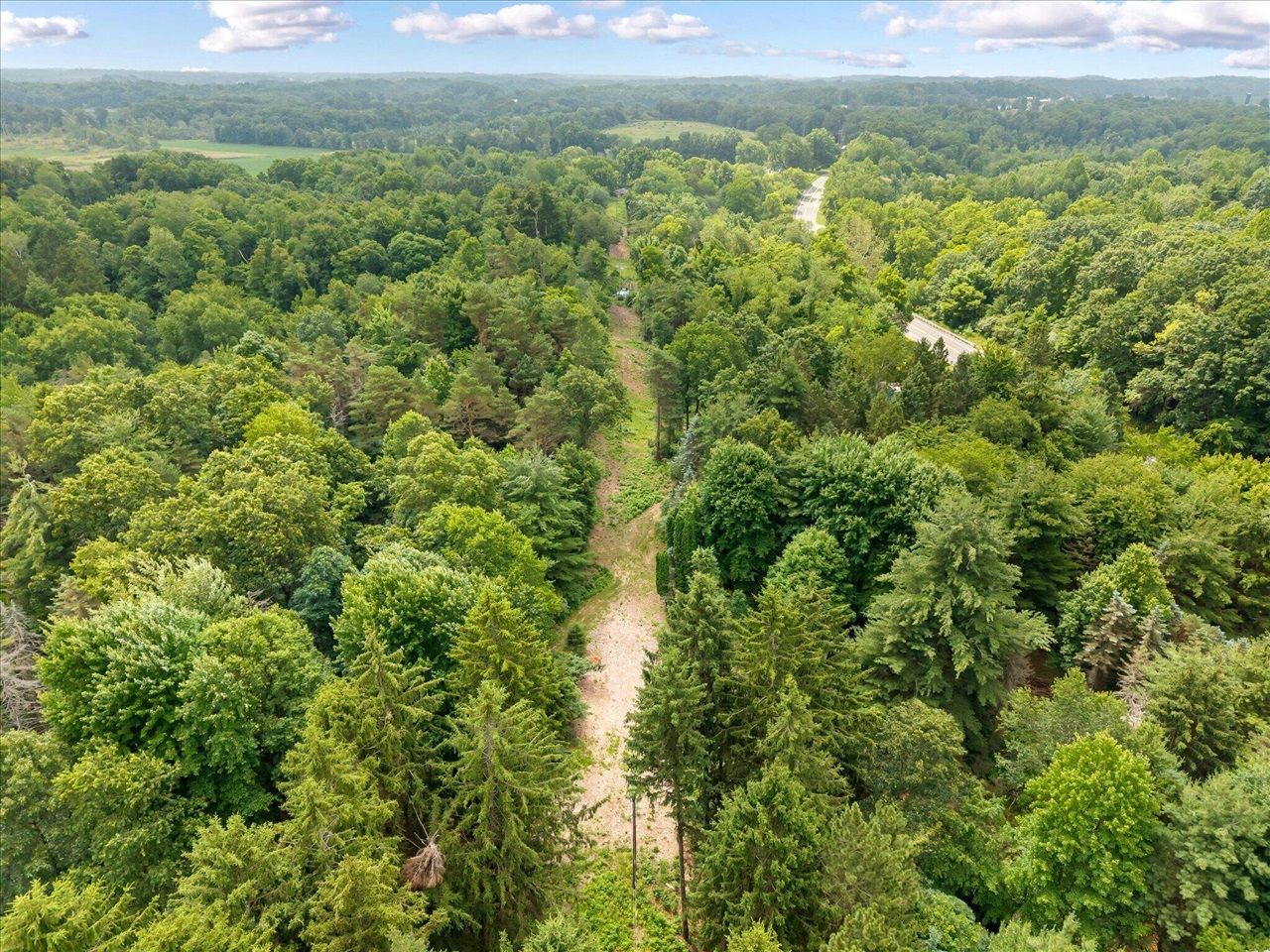 2nd image of 3649 S M 43 Hwy, Hastings, MI 49058 | MLS# 70550312