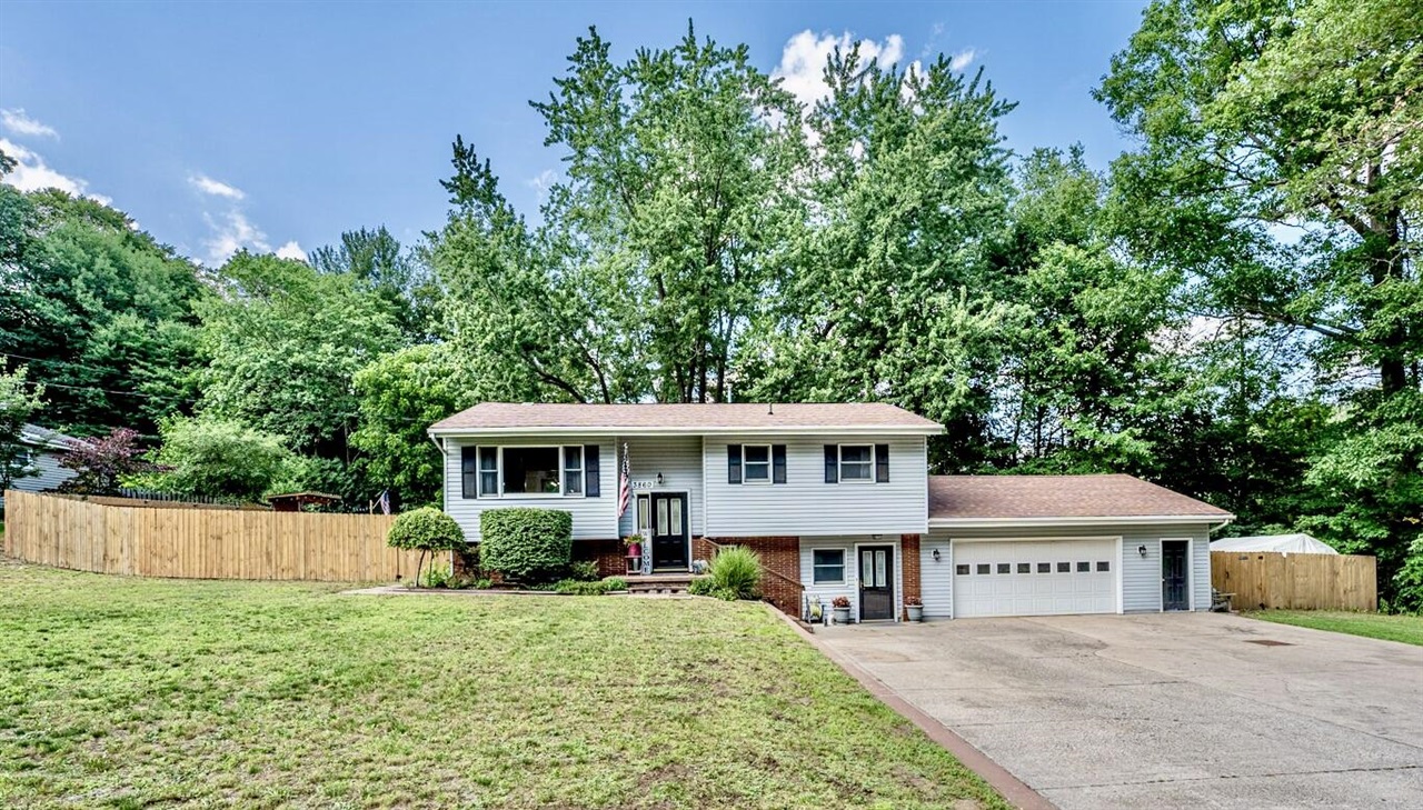 1st image of 3860 E Pontaluna Rd, Fruitport, MI 49415 | MLS# 70550331