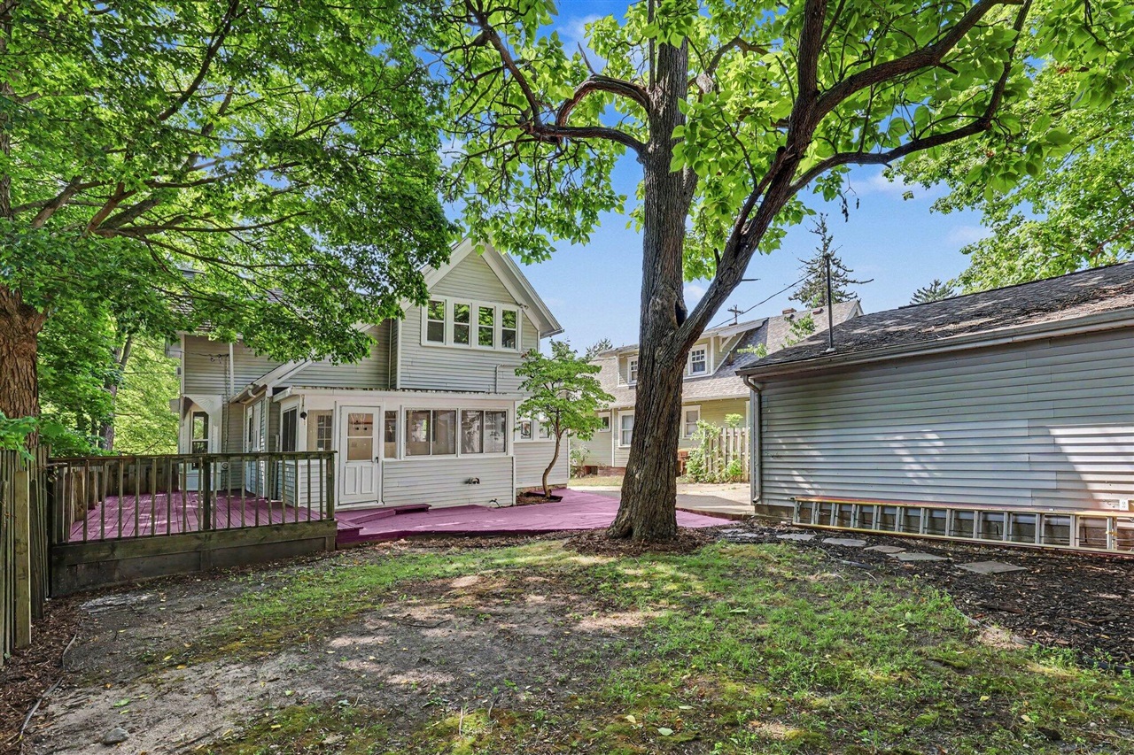 28th image of 118 N Jefferson St, Ionia, MI 48846 | MLS# 70550350
