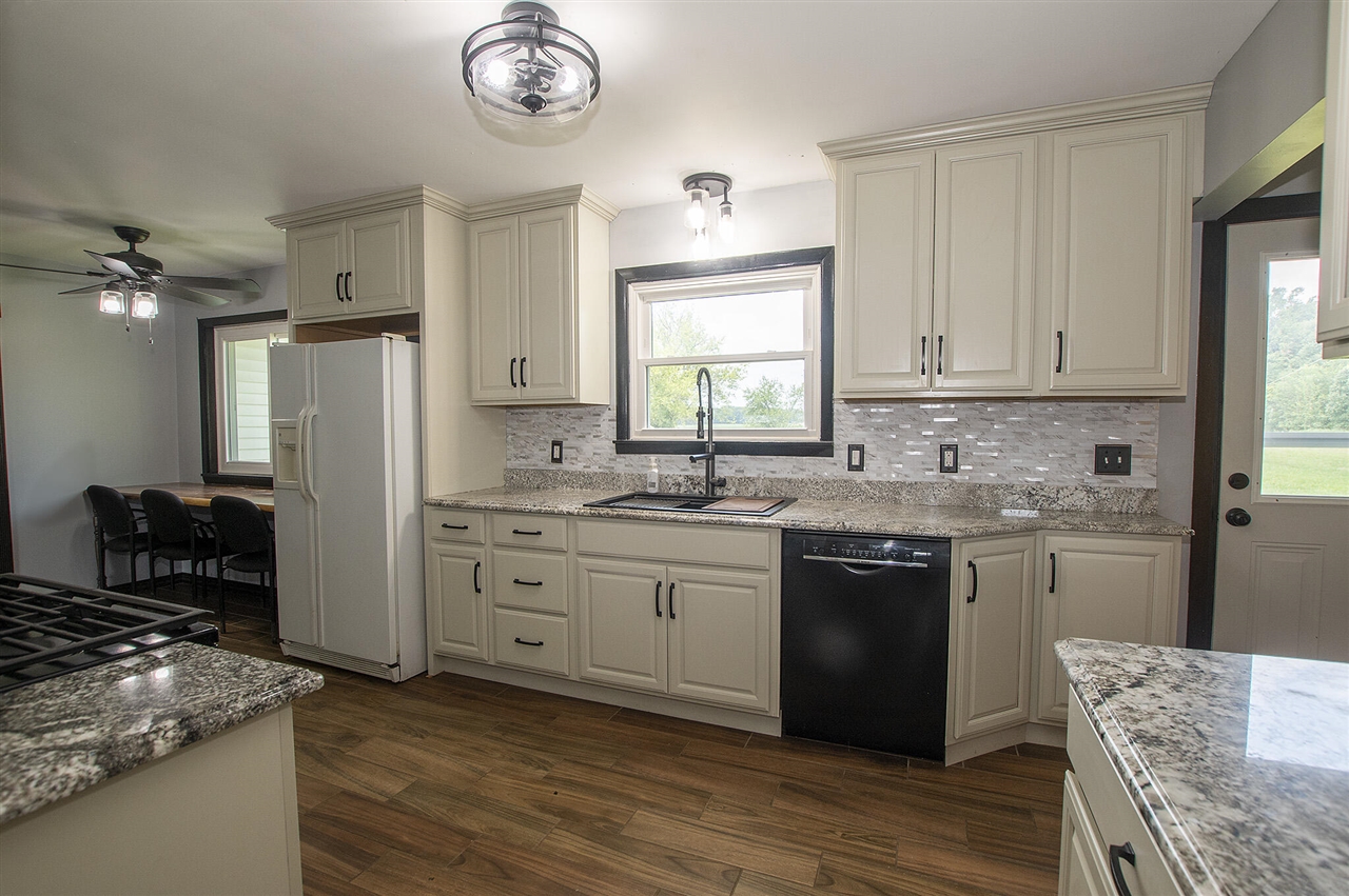 2nd image of 965 E Remus Rd, Mount Pleasant, MI 48858 | MLS# 70550375