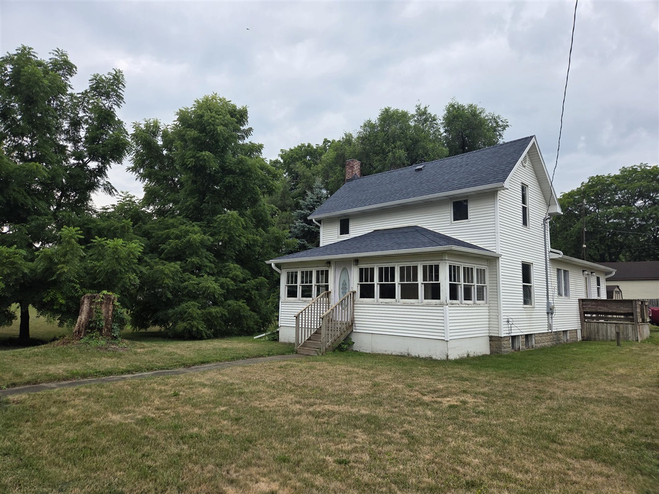1st image of 502 S Main St, Crystal, MI 48818 | MLS# 70550380