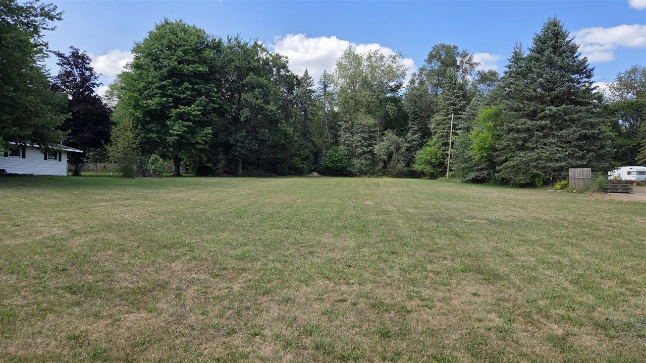 2nd image of 0 Bluewater Hwy, Lowell, MI 49331 | MLS# 70550391