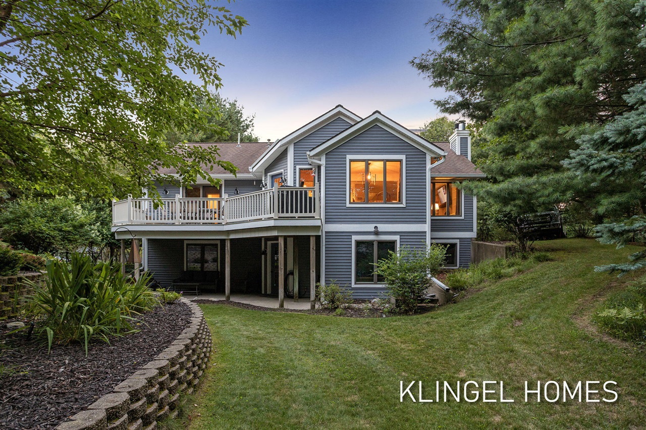 3rd image of 18717 Aztec Dr, Spring Lake, MI 49456 | MLS# 70550416