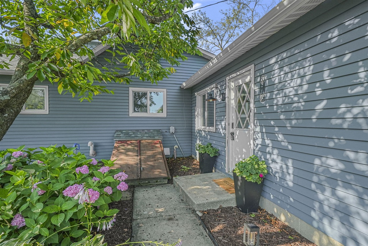 3rd image of 1976 US 31, Kewadin, MI 49648 | MLS# 70550427