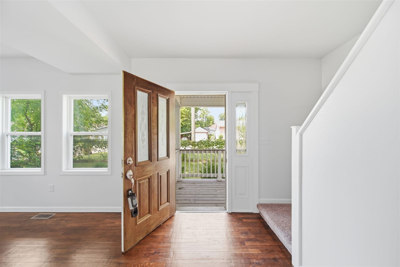 5th image of 1407 Merriman St, Jackson, MI 49203 | MLS# 70550433