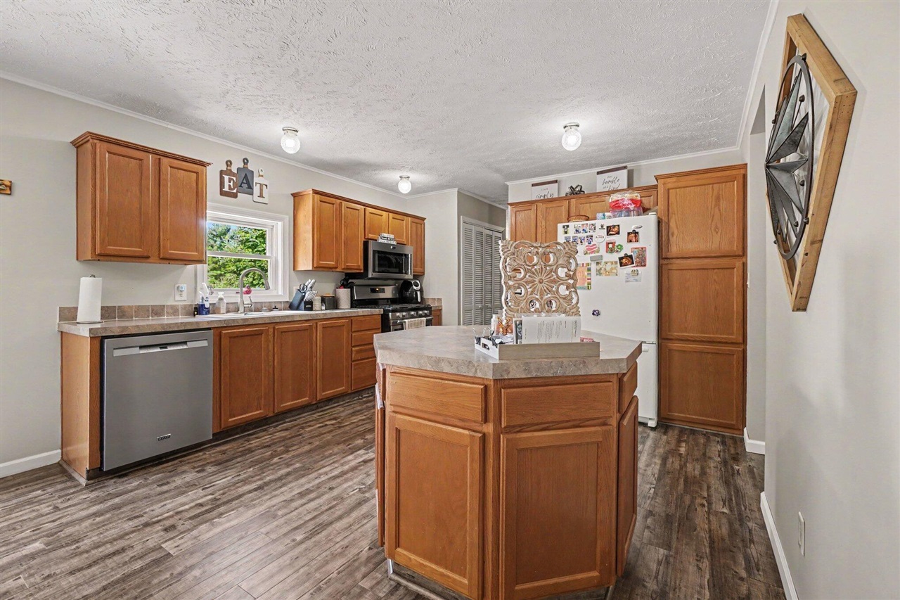 5th image of 10110 N Dr, Burlington, MI 49029 | MLS# 70550451