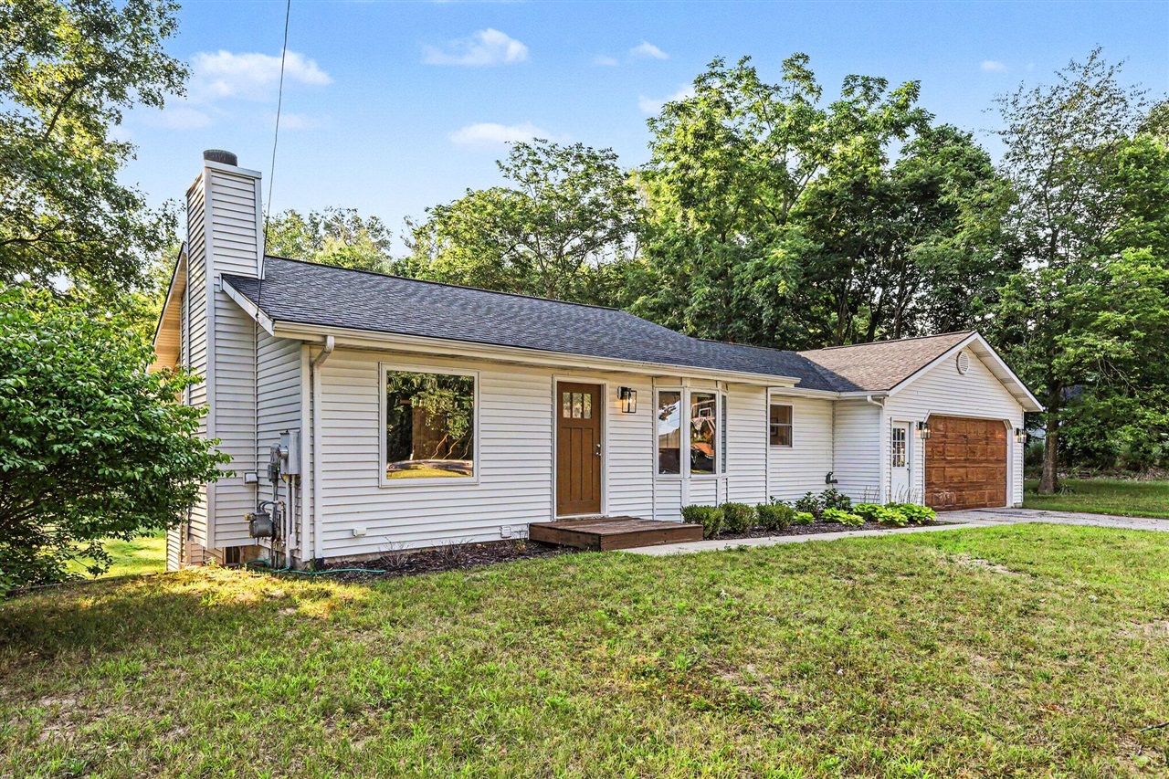 2nd image of 4372 Hunsberger Ave, Grand Rapids, MI 49525 | MLS# 70550458