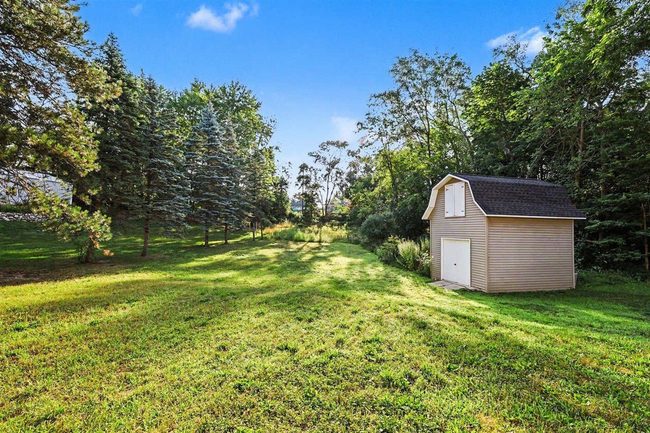 39th image of 4372 Hunsberger Ave, Grand Rapids, MI 49525 | MLS# 70550458