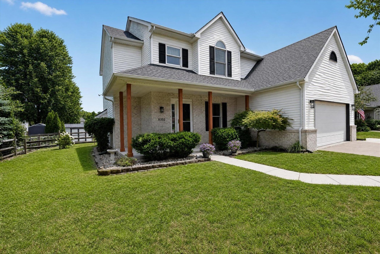 1st image of 8352 Marquis Ct, Lambertville, MI 48144 | MLS# 70550471