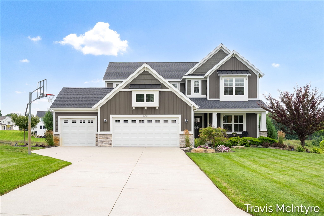 1st image of 8914 Sterling Hills Dr, Rockford, MI 49341 | MLS# 70550490