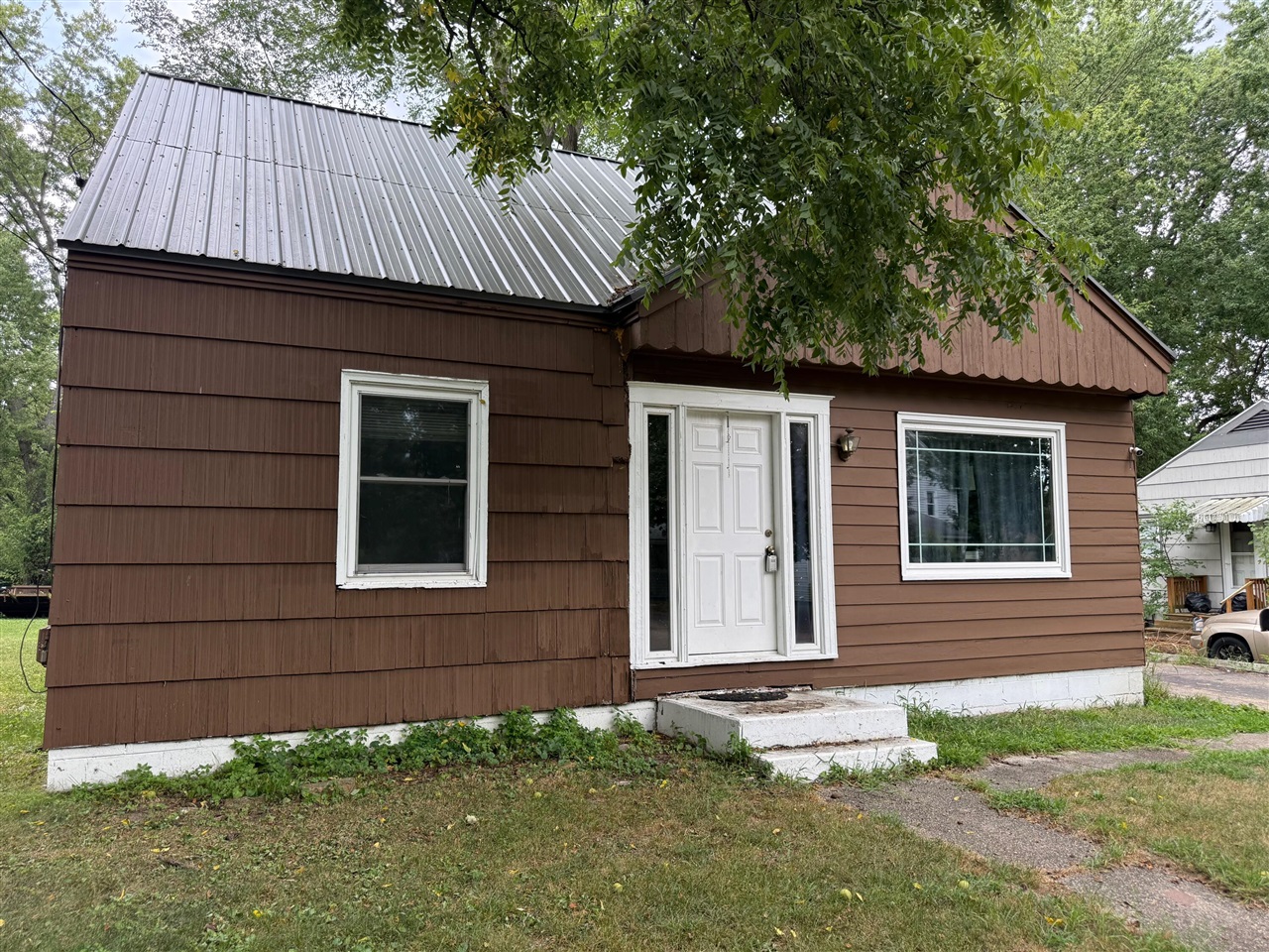 1st image of 138 Lacey Ave, Battle Creek, MI 49037 | MLS# 70550513