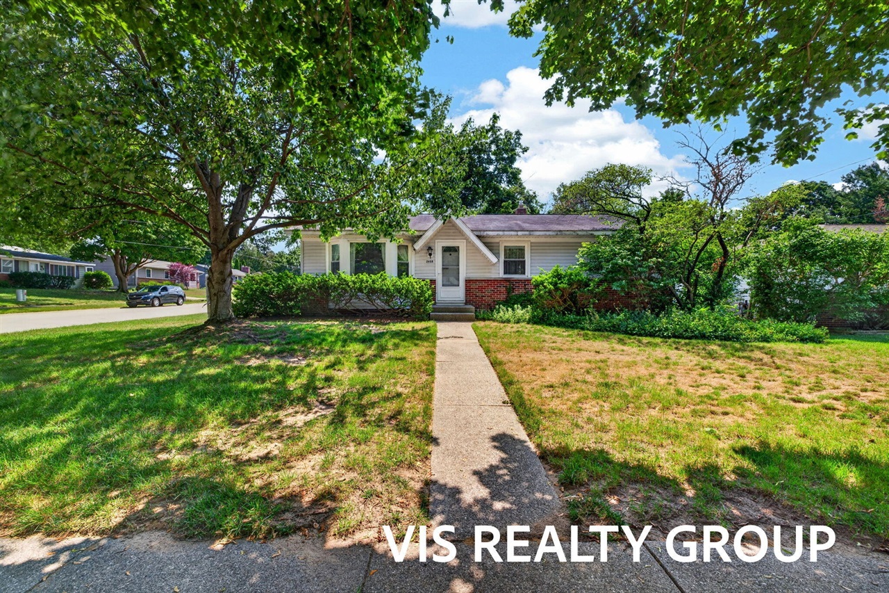 2nd image of 2468 Knollview St, Wyoming, MI 49519 | MLS# 70550543