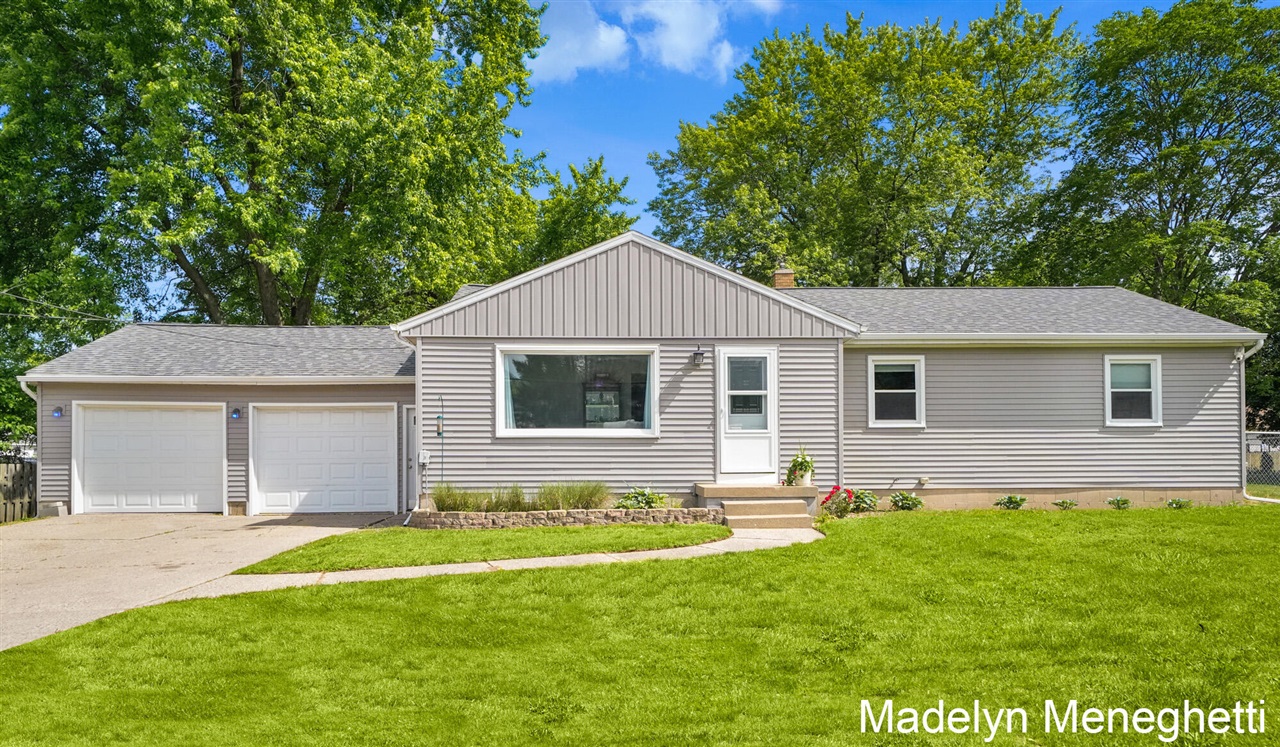 1st image of 2765 Baldwin St, Jenison, MI 49428 | MLS# 70550548