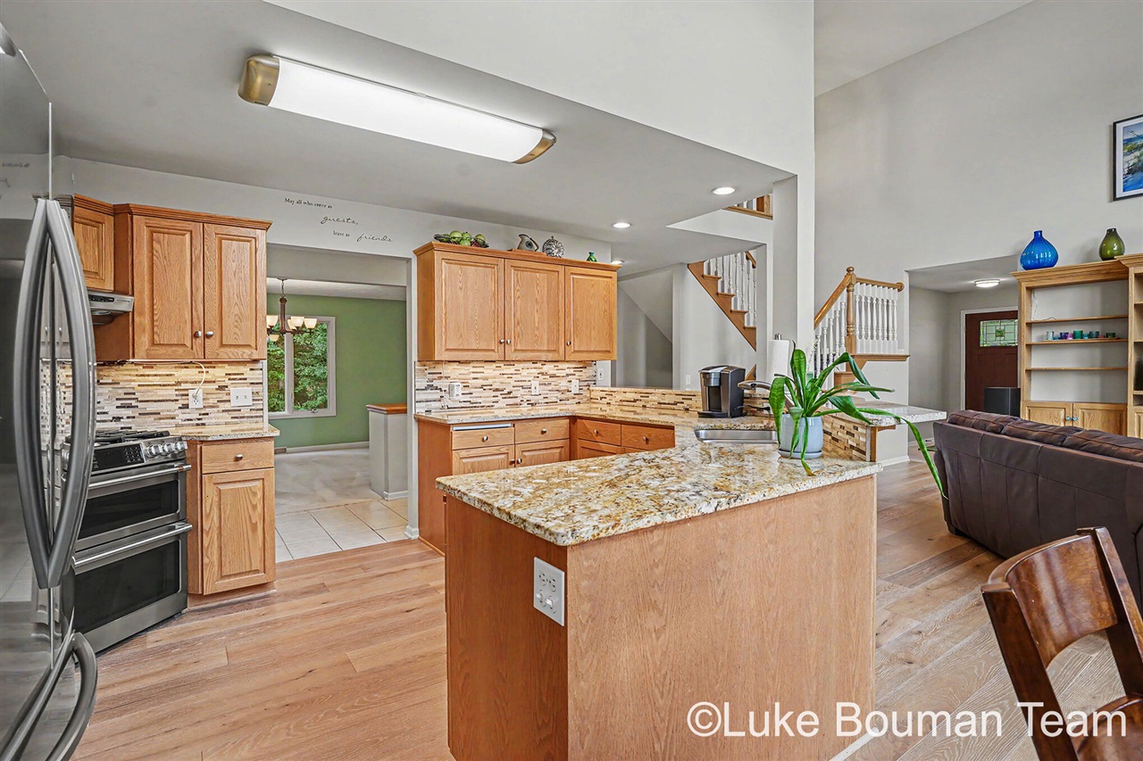 5th image of 46 Counts Cove Ct, Holland, MI 49424 | MLS# 70550559