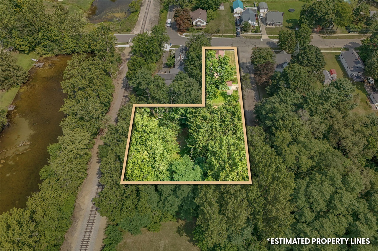 57th image of 98 Westwood St, Hillsdale, MI 49242 | MLS# 70550622