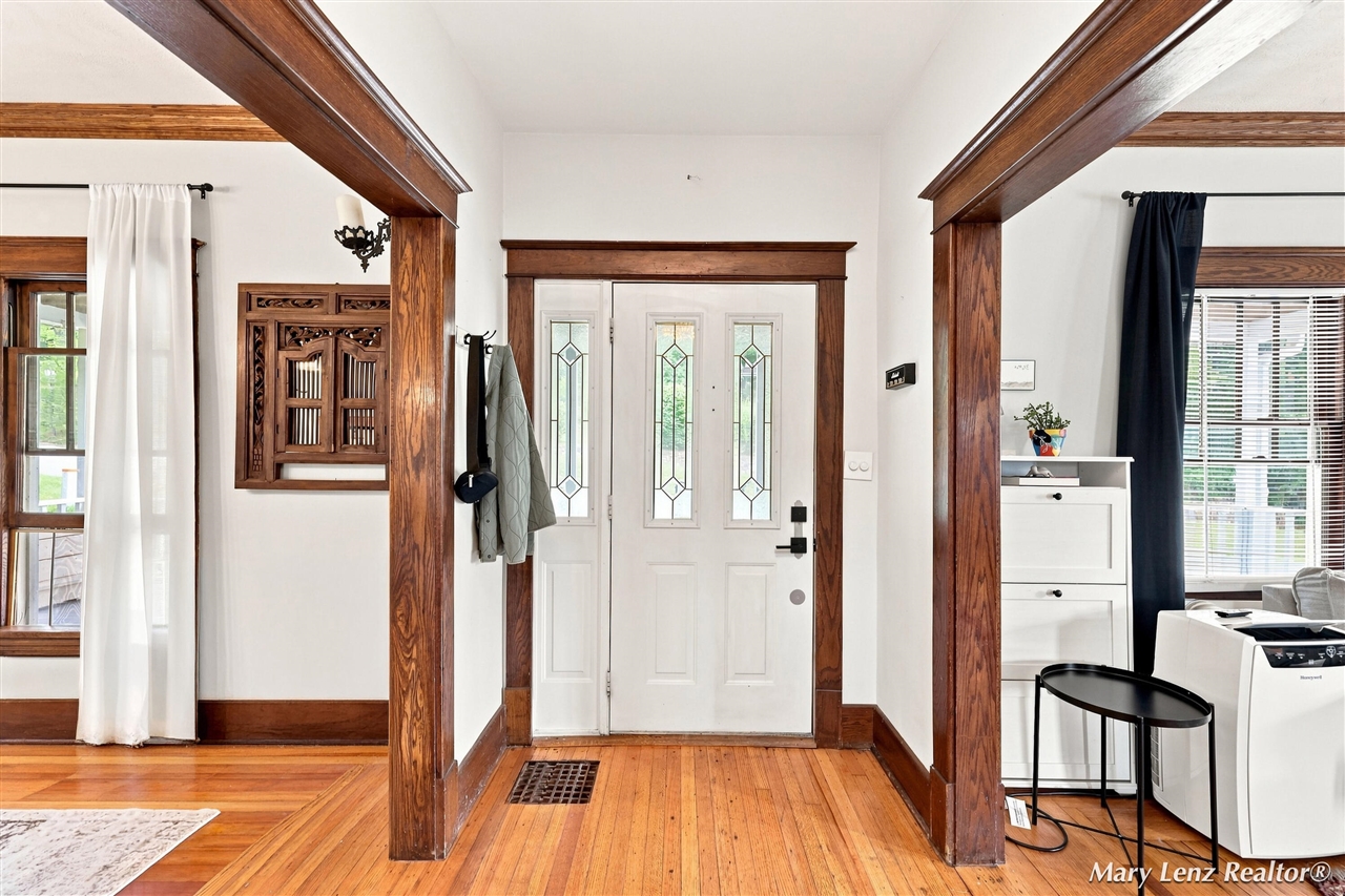 5th image of 110 E State Rd, Hastings, MI 49058 | MLS# 70550625