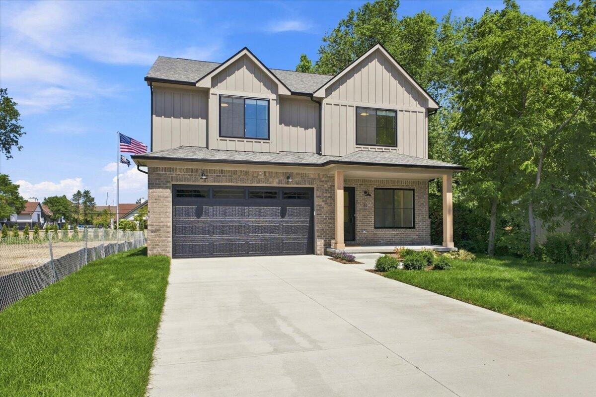 3rd image of 41 Starr Dr, Troy, MI 48083 | MLS# 70550632