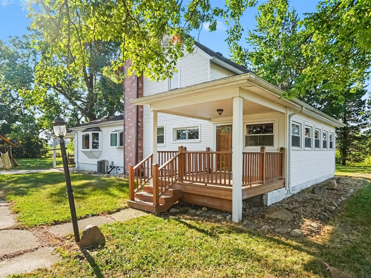 1st image of 11484 Dennison Rd, Milan, MI 48160 | MLS# 70550641