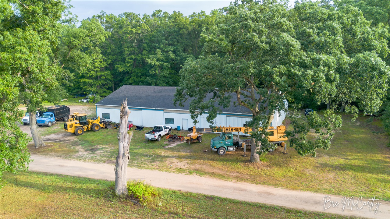 5th image of 1617 S Hilton Park Rd, Muskegon, MI 49442 | MLS# 70550677