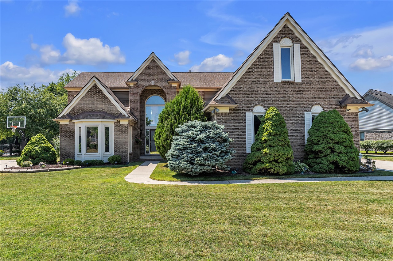 1st image of 46776 Mornington Rd, Canton, MI 48188 | MLS# 70550685
