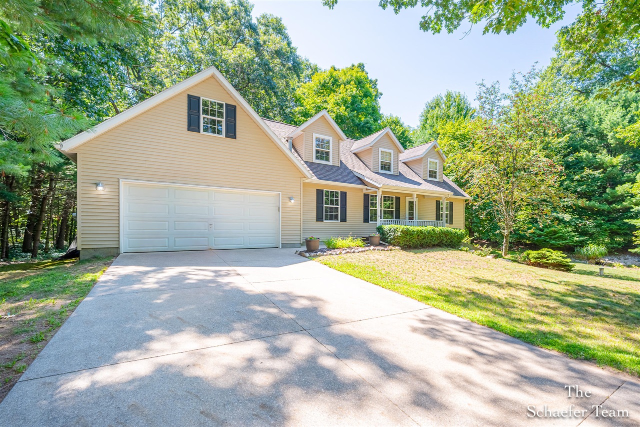 2nd image of 10895 Forest Valley Dr, Greenville, MI 48838 | MLS# 70550687