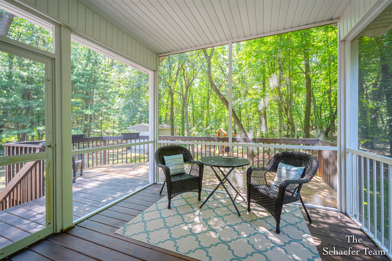 3rd image of 10895 Forest Valley Dr, Greenville, MI 48838 | MLS# 70550687