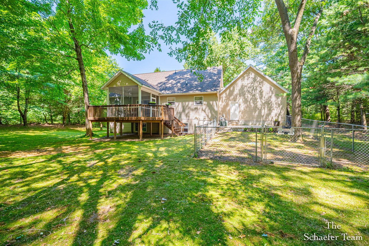 5th image of 10895 Forest Valley Dr, Greenville, MI 48838 | MLS# 70550687