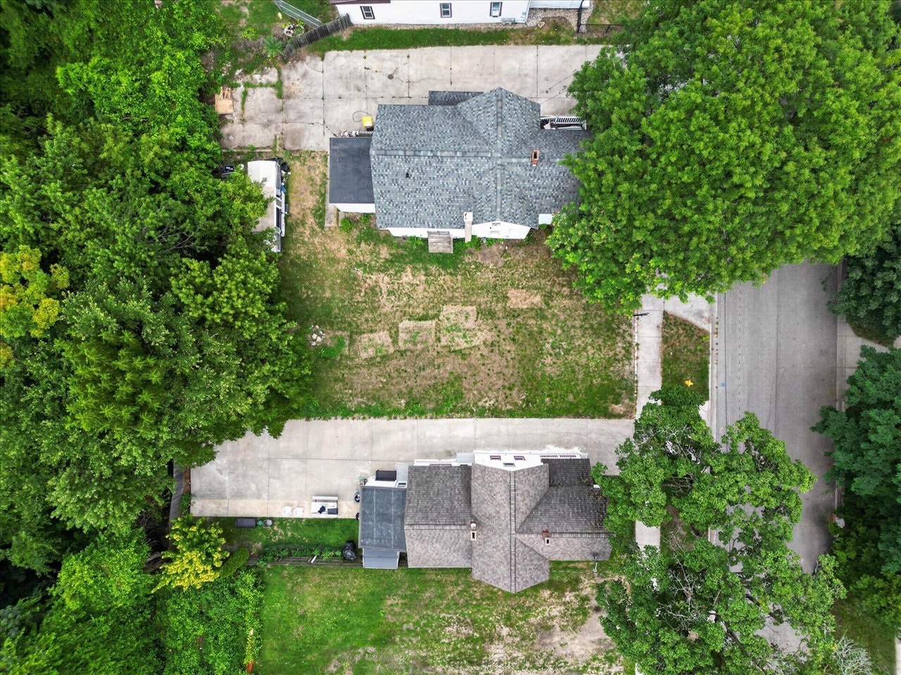 5th image of 851 Oakland Ave, Grand Rapids, MI 49503 | MLS# 70550691
