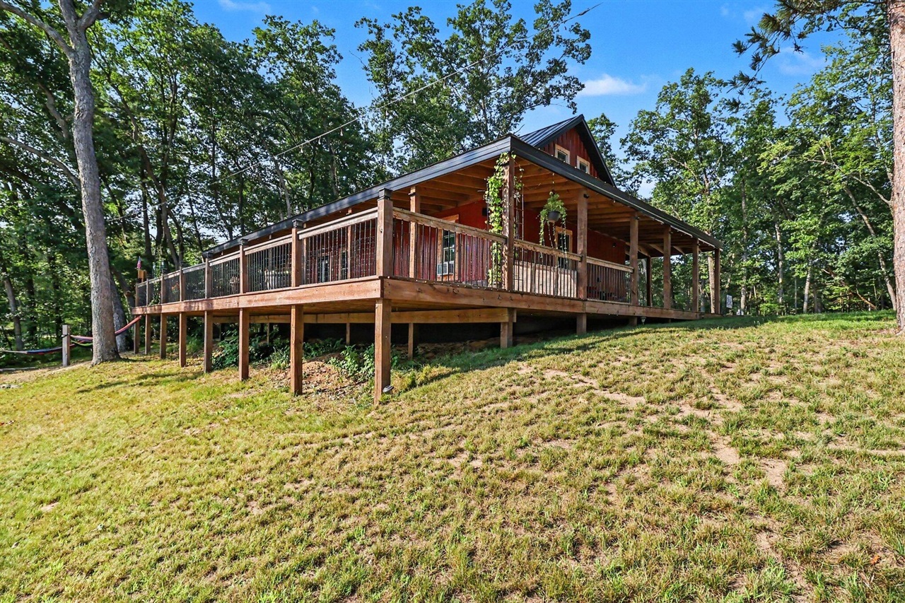 3rd image of 375 S Maple Rd, Branch, MI 49402 | MLS# 70550728