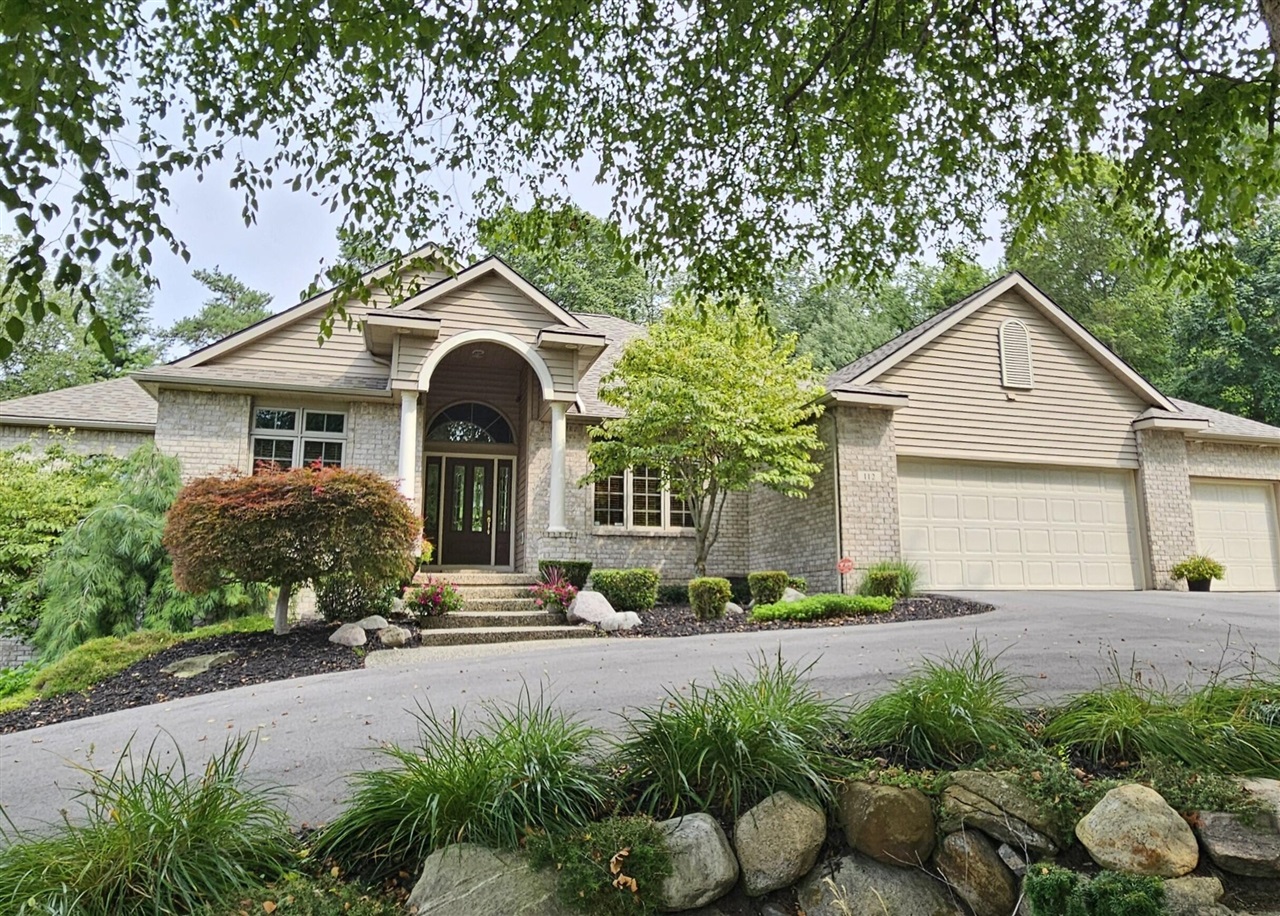 1st image of 112 Stonehenge Dr, Grandville, MI 49418 | MLS# 70550758