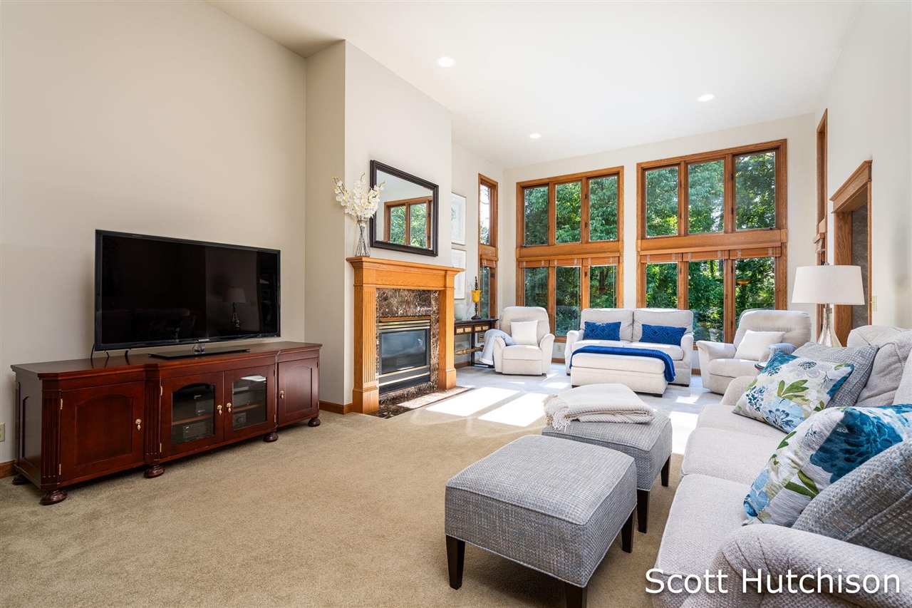 4th image of 112 Stonehenge Dr, Grandville, MI 49418 | MLS# 70550758