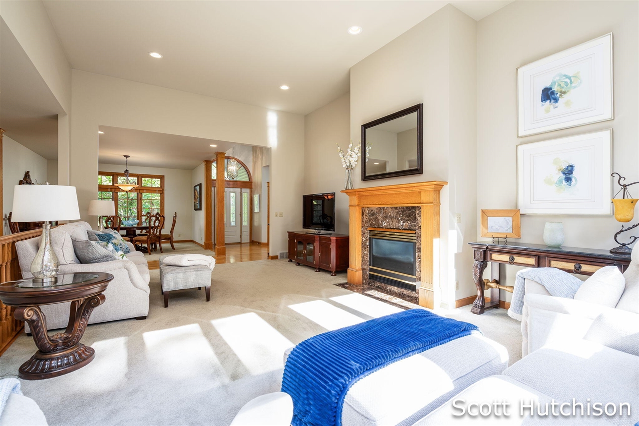 5th image of 112 Stonehenge Dr, Grandville, MI 49418 | MLS# 70550758