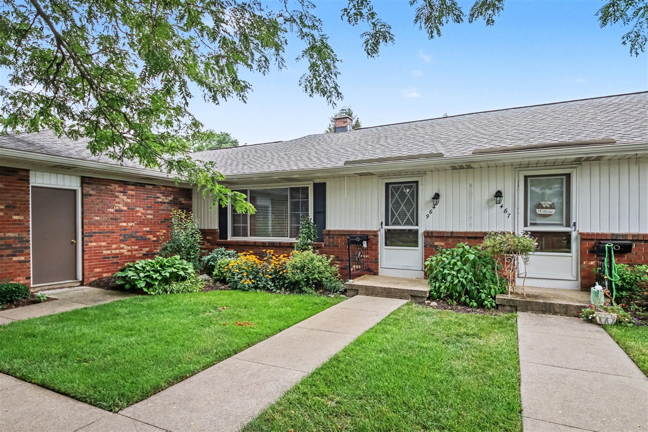 3rd image of 8469 Elkwood Dr, Byron Center, MI 49315 | MLS# 70550762