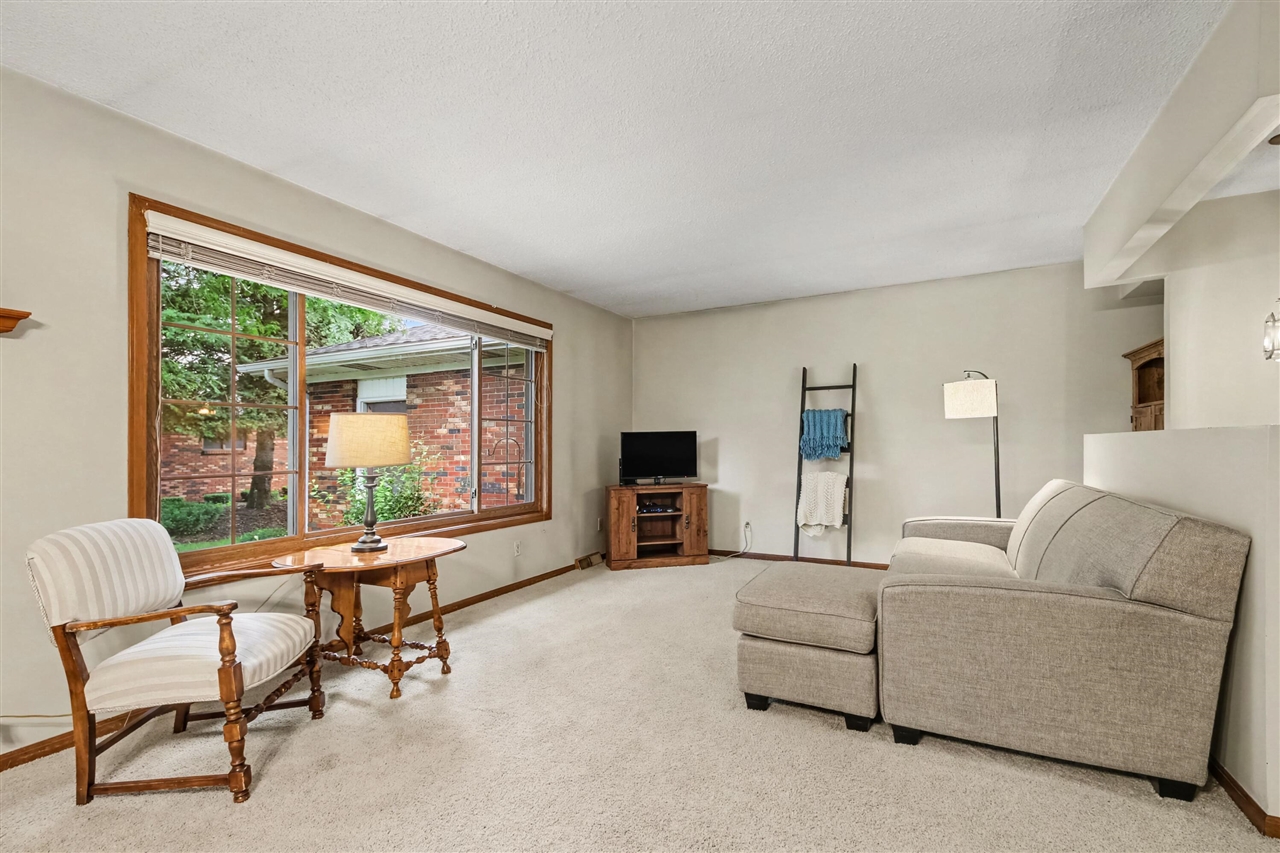 4th image of 8469 Elkwood Dr, Byron Center, MI 49315 | MLS# 70550762