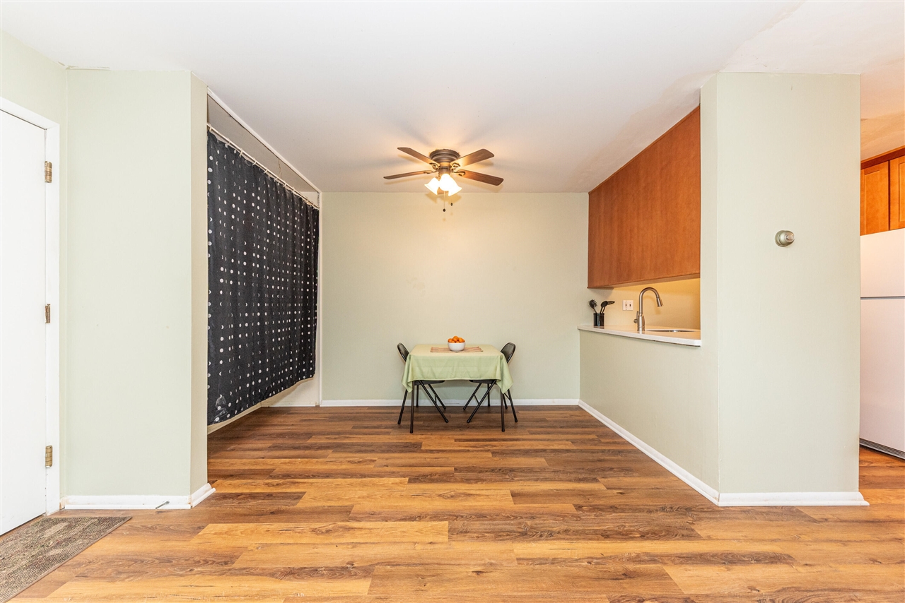 4th image of 2317 Packard St, Ann Arbor, MI 48104