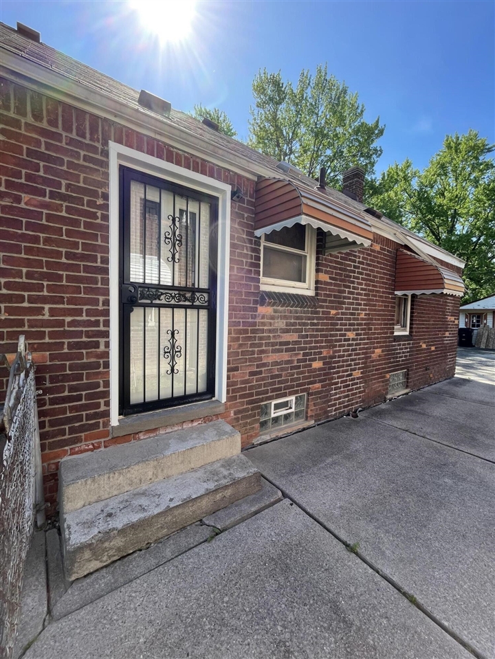4th image of 16512 Tacoma St, Detroit, MI 48205 | MLS# 70550779