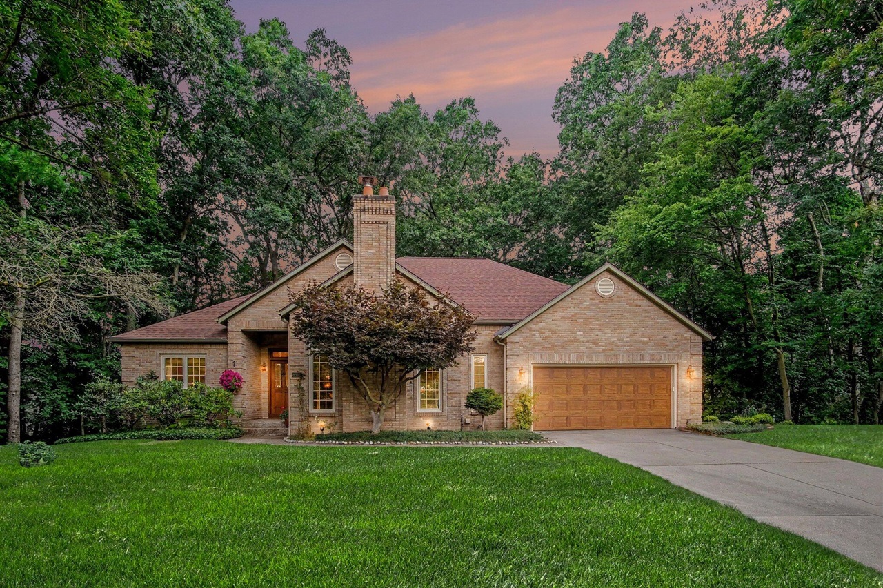 1st image of 6368 Drumlin Ct, Ada, MI 49301 | MLS# 70550788