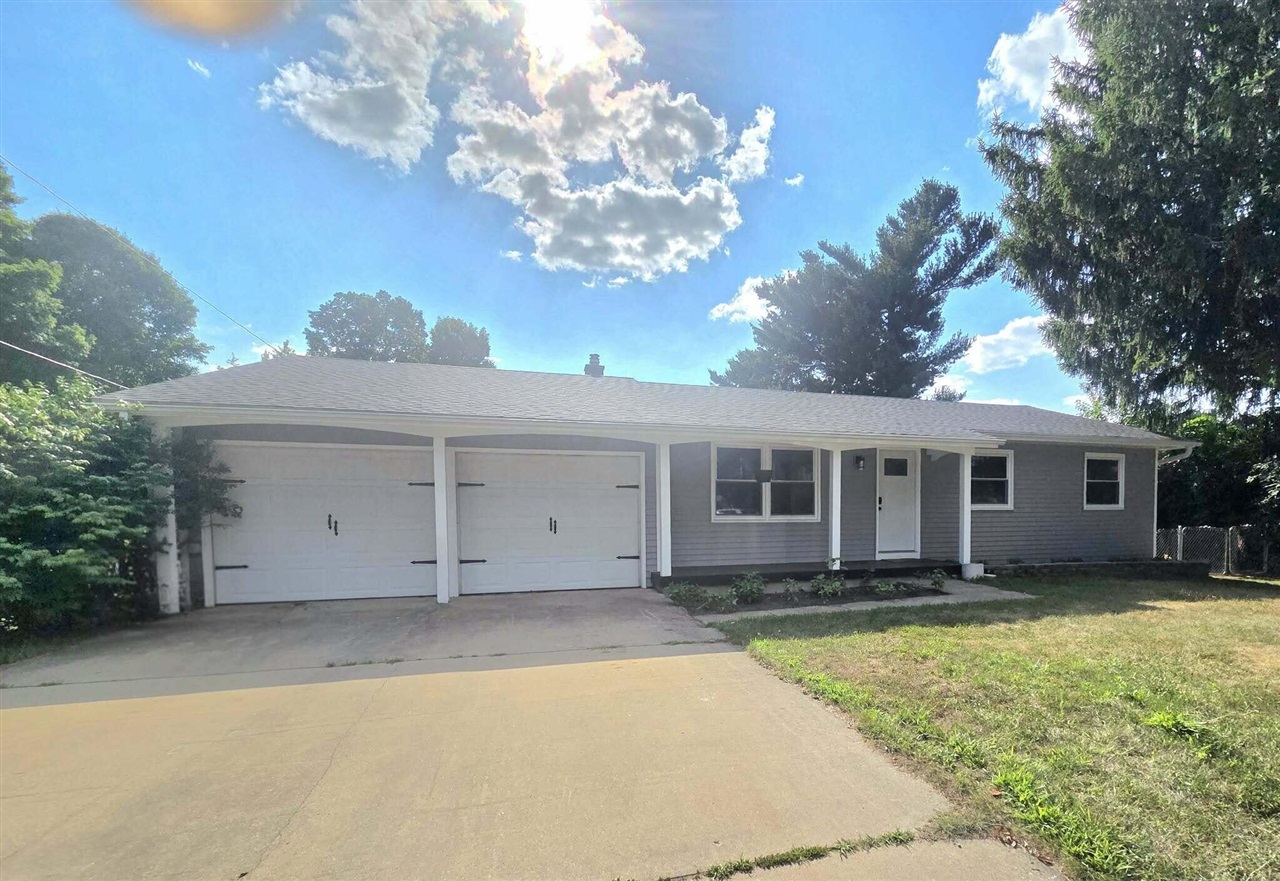 2nd image of 742 Greenridge Rd, Battle Creek, MI 49015 | MLS# 70550793