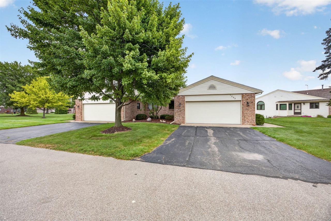 3rd image of 1003 Bayou Dr, Byron Center, MI 49315 | MLS# 70550807