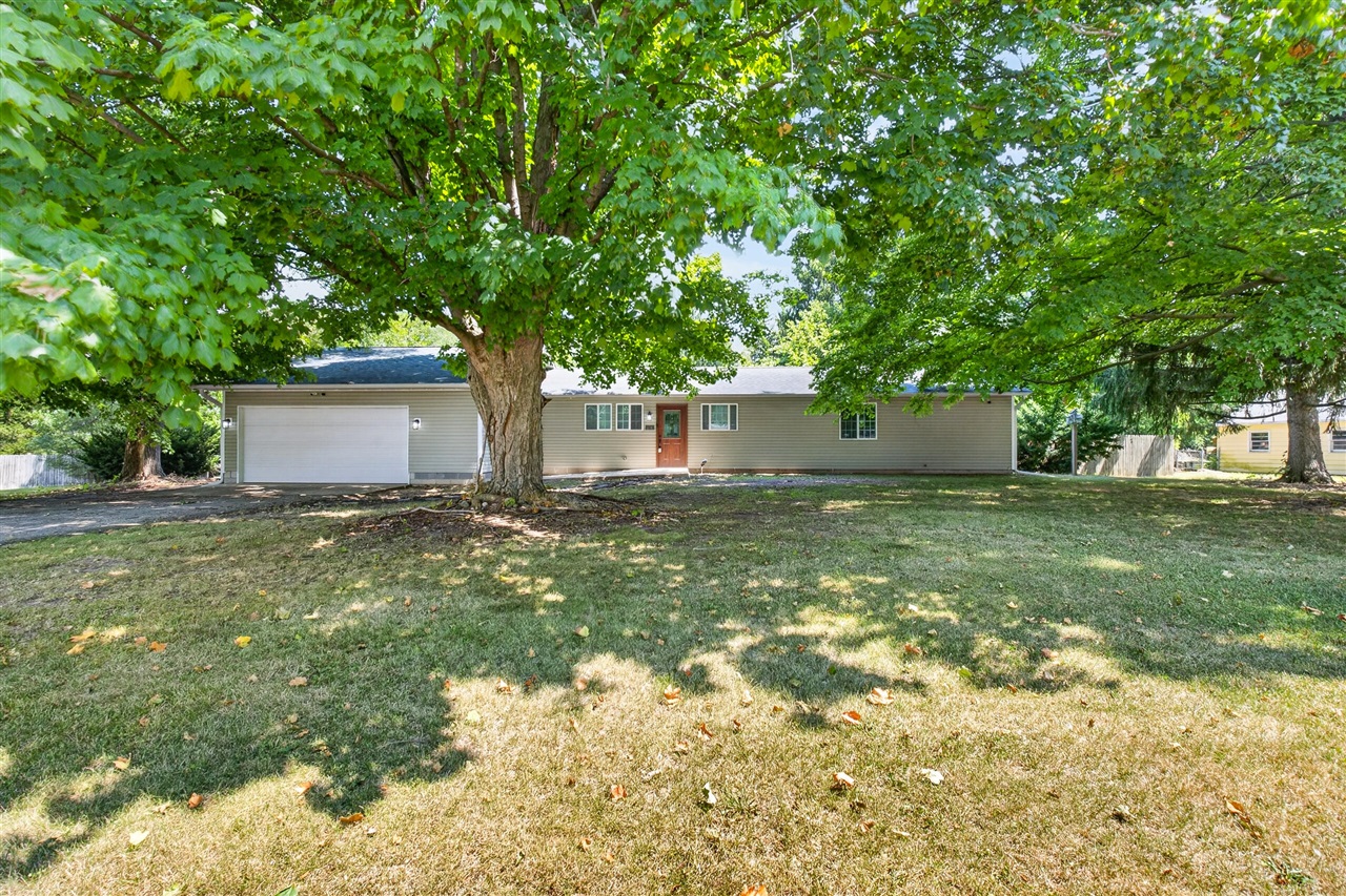 1st image of 15286 Ackerson Dr, Battle Creek, MI 49014 | MLS# 70550812