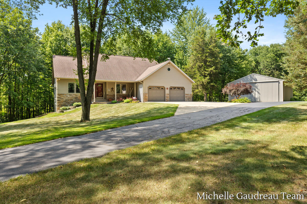 1st image of 6244 Black Creek Dr, Middleville, MI 49333 | MLS# 70550815