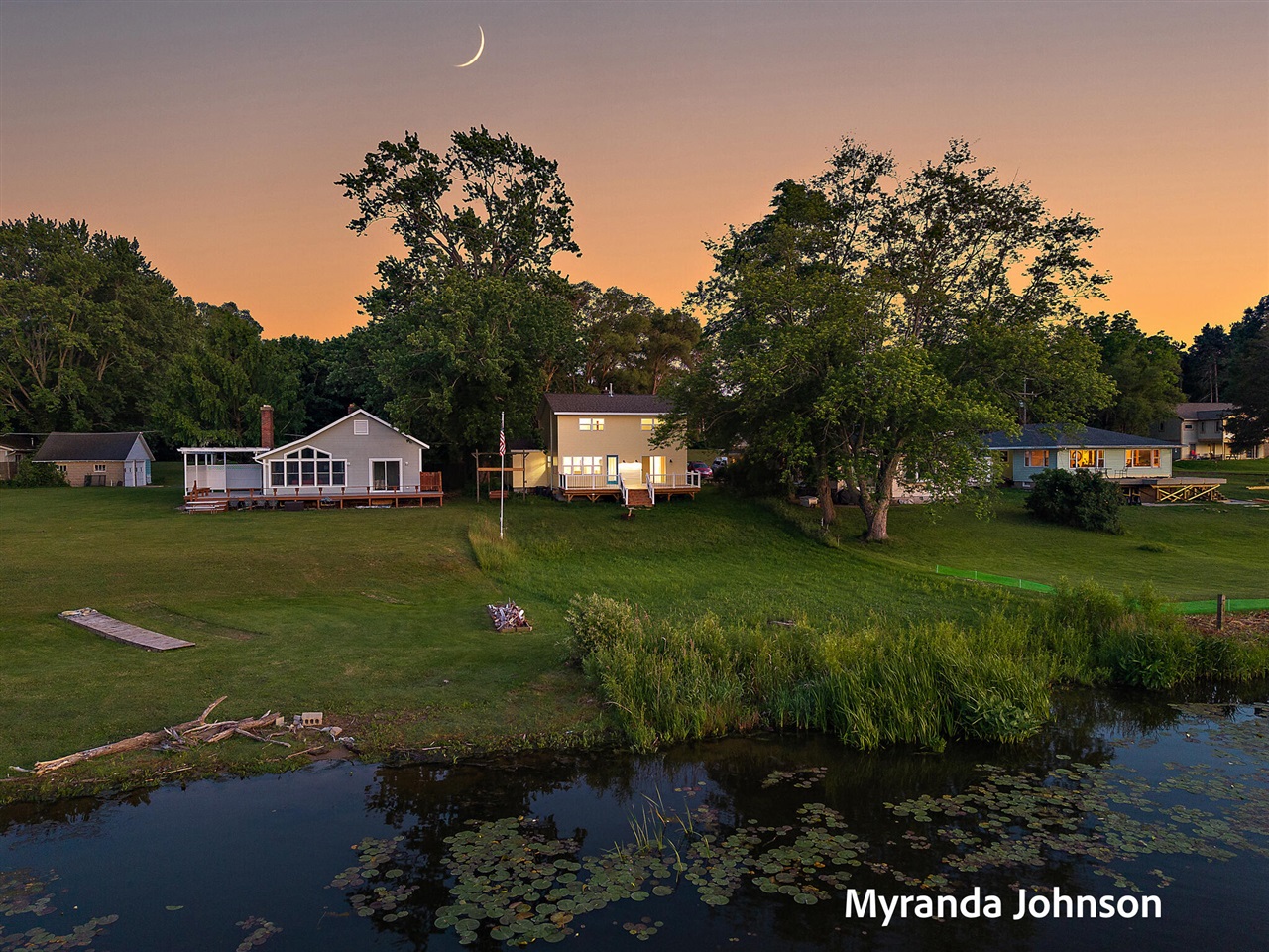 1st image of 14661 Mercury Dr, Grand Haven, MI 49417 | MLS# 70550839