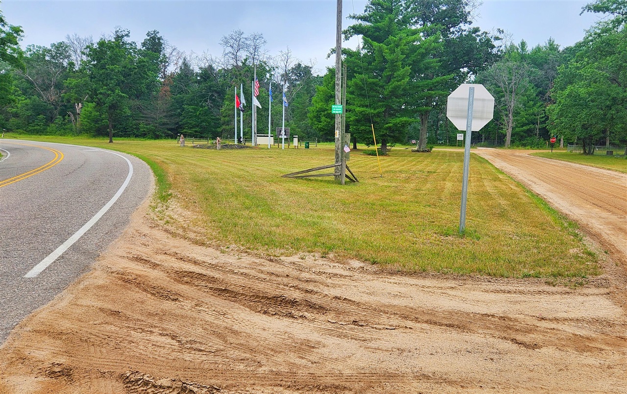 5th image of 2314 W 15 Mile Rd, Bitely, MI 49309 | MLS# 70550923