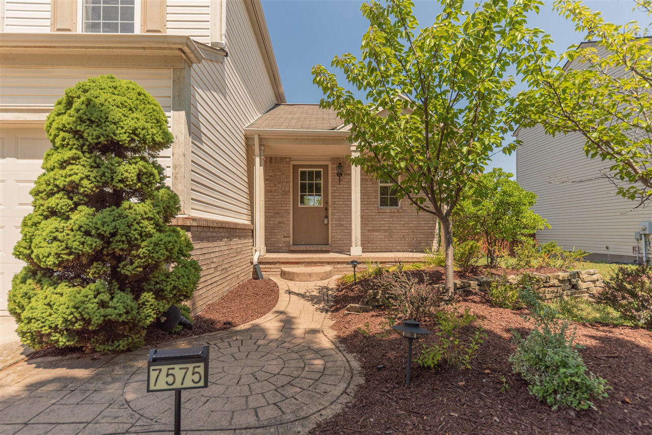 2nd image of 7575 Warwick Dr, Ypsilanti, MI 48197 | MLS# 70550924