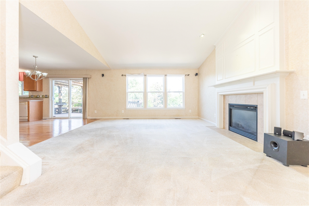 4th image of 7575 Warwick Dr, Ypsilanti, MI 48197 | MLS# 70550924