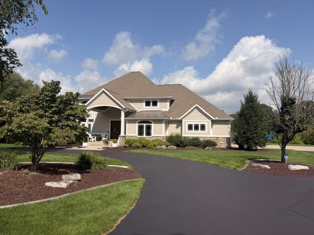 1st image of 4545 Ne Stonegate Ridge Ct, Ada, MI 49301 | MLS# 70550929