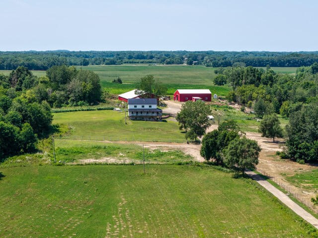 3rd image of 40700 63Rd St, Bangor, MI 49013 | MLS# 70550940
